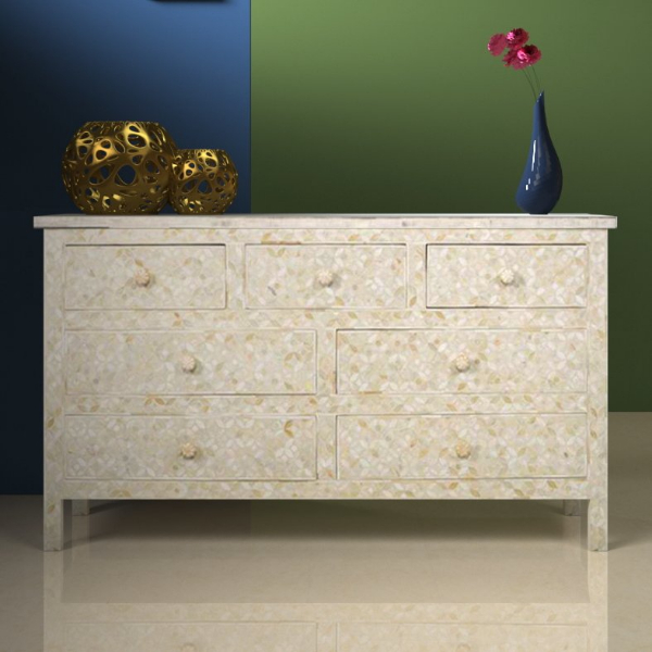 Geometric Dresser